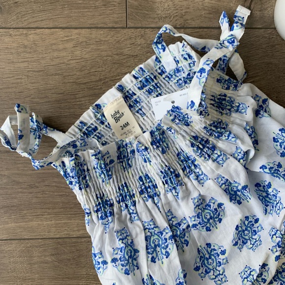 {NWOT} Baby Girls Romper (24M) - Picture 2 of 3